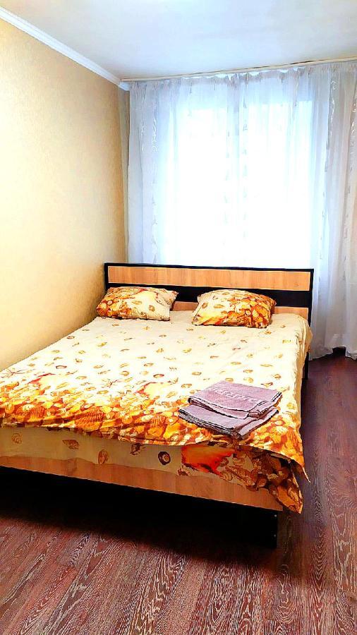 Центр Автовокзал 2 Кв Apartaments Dnipro Exteriör bild